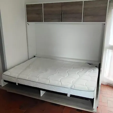 La Apartment *